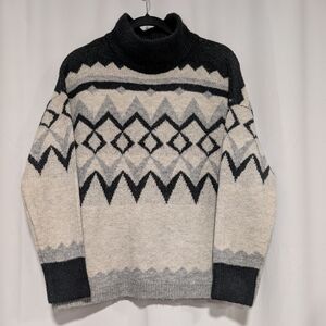 Maurices Black and Gray Geometric Turtleneck Sweater